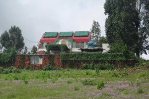 Chamhouse - Exterior Bungalow - Photo 3